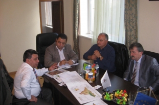 Discussion in Kajaran Municipality (13.10.2010) 