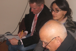 Gunther Loiskandl, Anna Shahnazaryan and Klaus Mitmann at discussion in Shikahogh (15.10.2010)