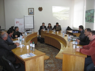Project kick-off meeting and discussion in Ijevan (23.11.2009) 